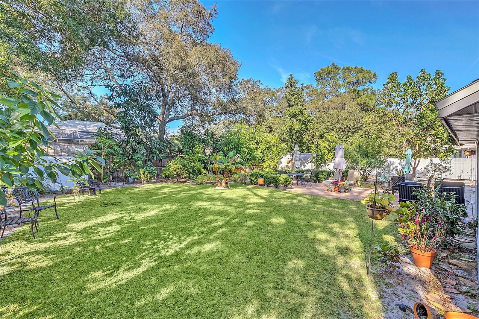 830 TRAILWOOD DR