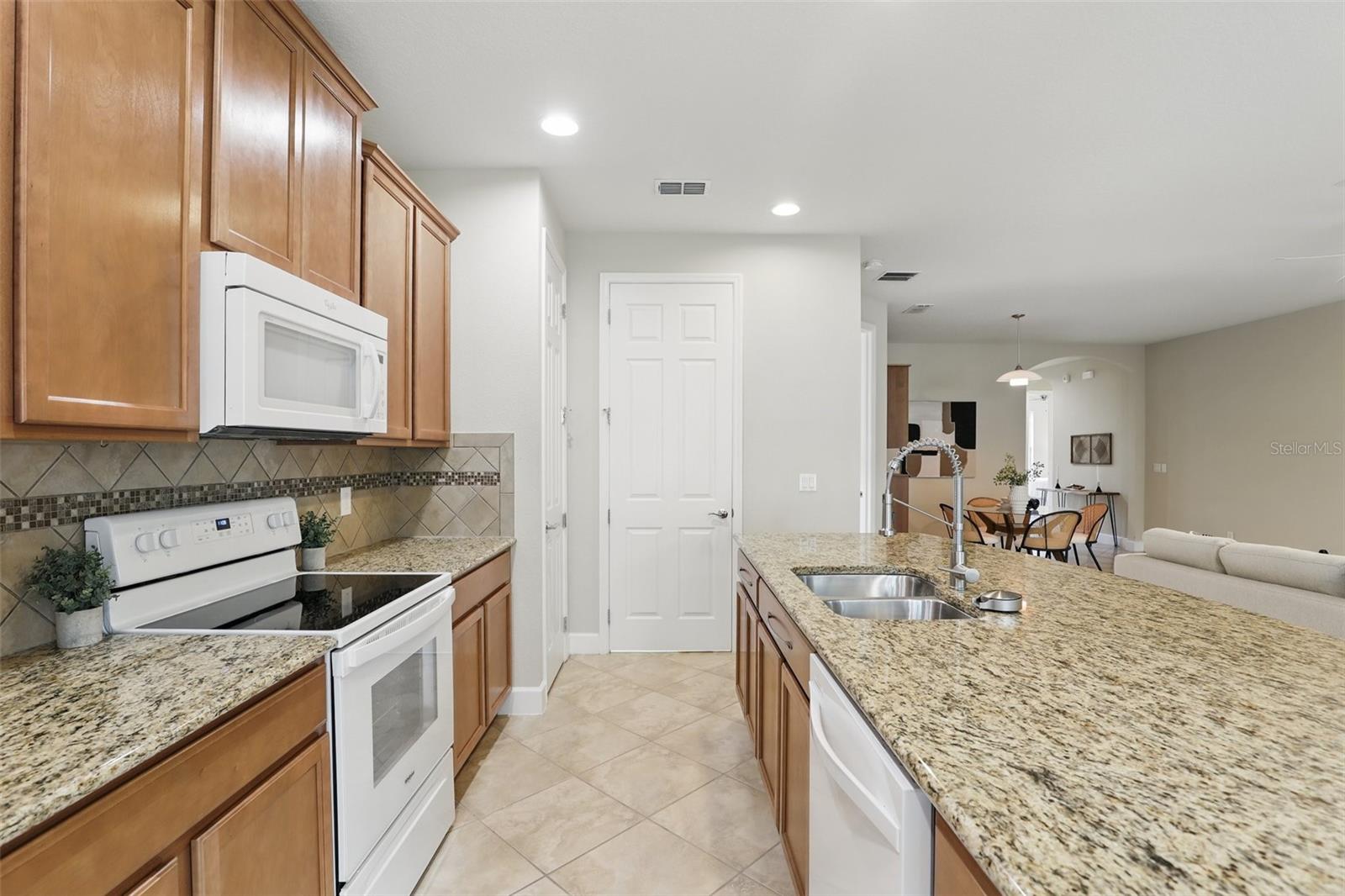 11866 BARLETTA DR