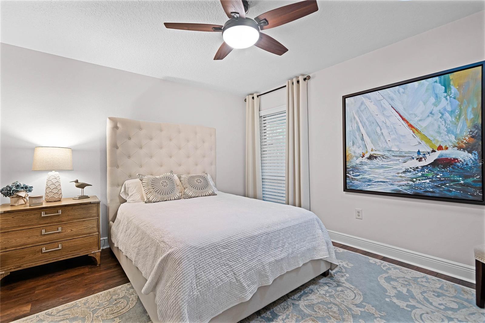 1 W VILLAGE DR