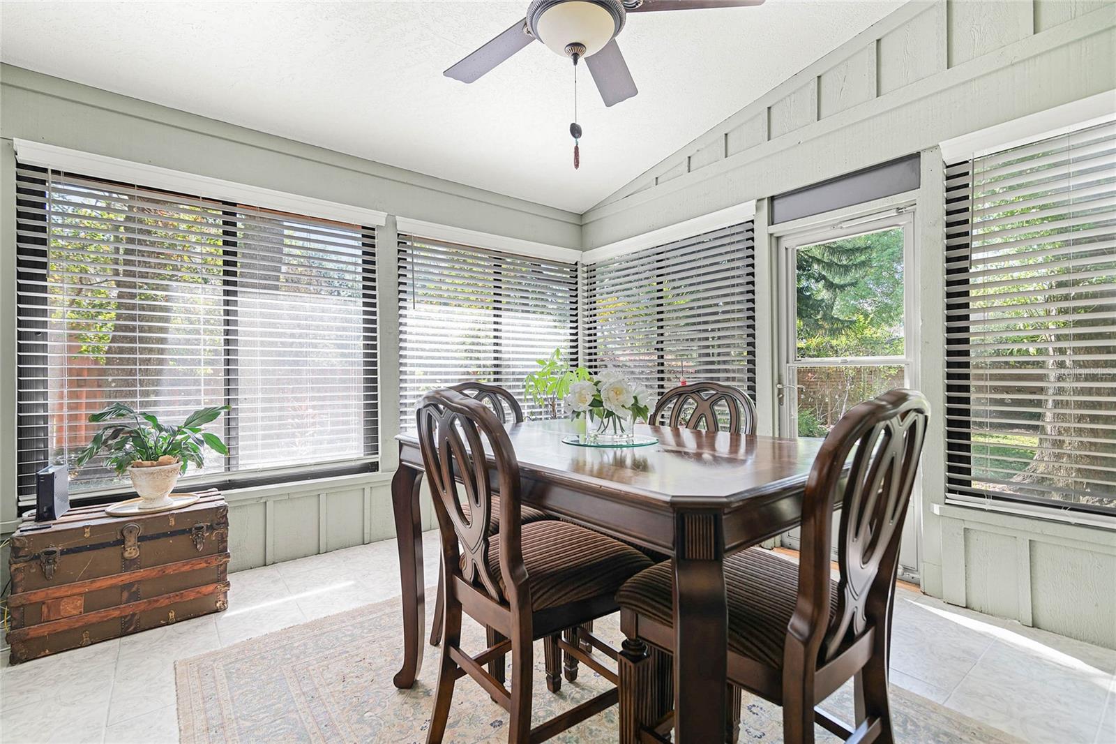 1 W VILLAGE DR