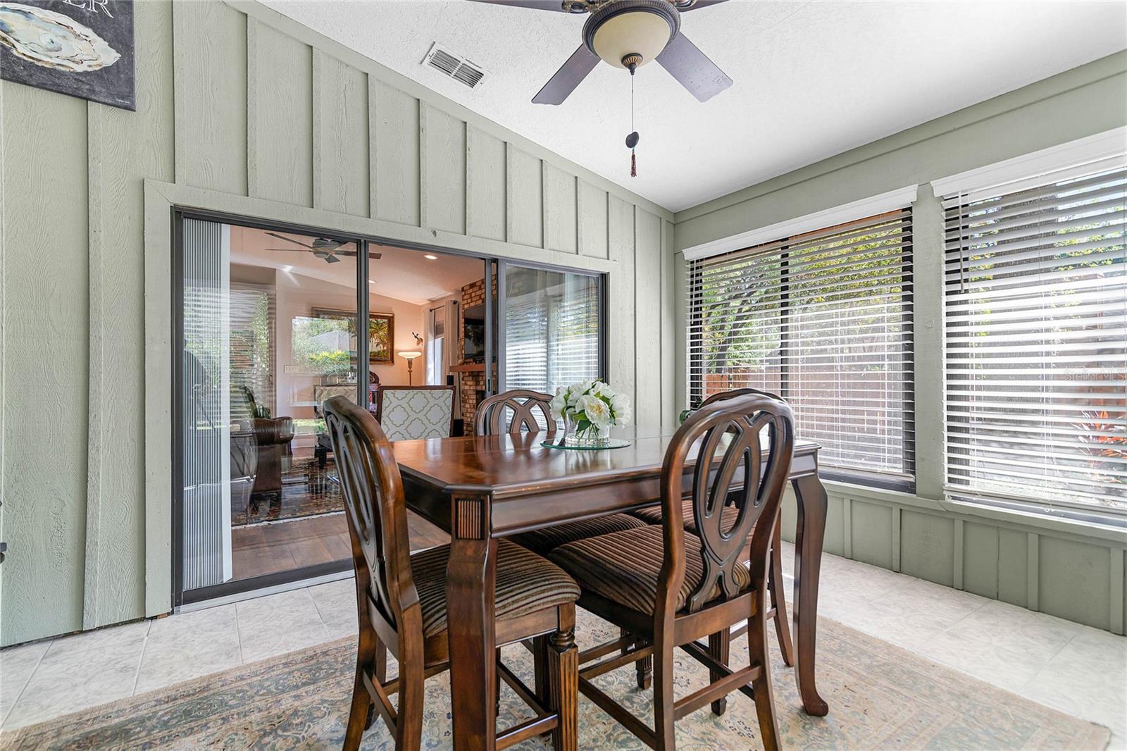 1 W VILLAGE DR