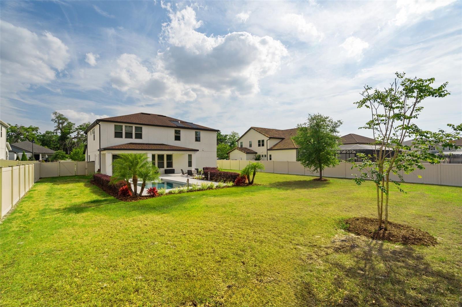 675 PRIMROSE WILLOW WAY