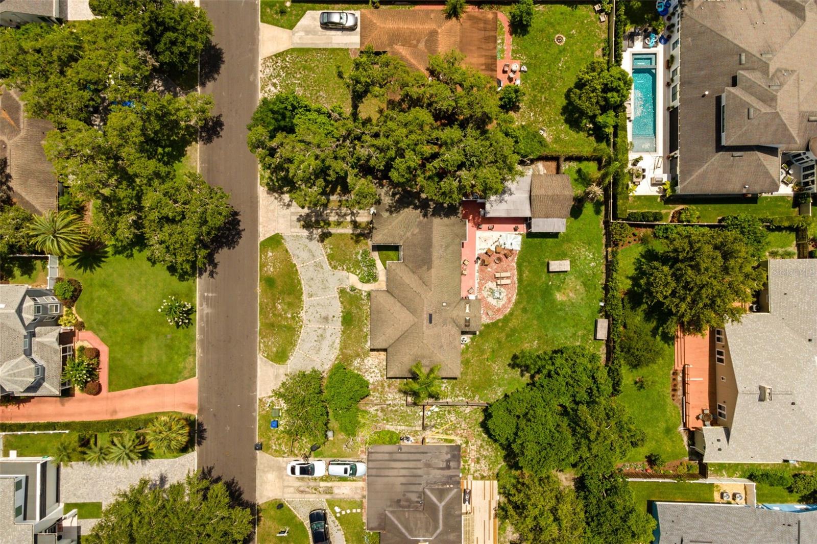 1780 BRYAN AVE