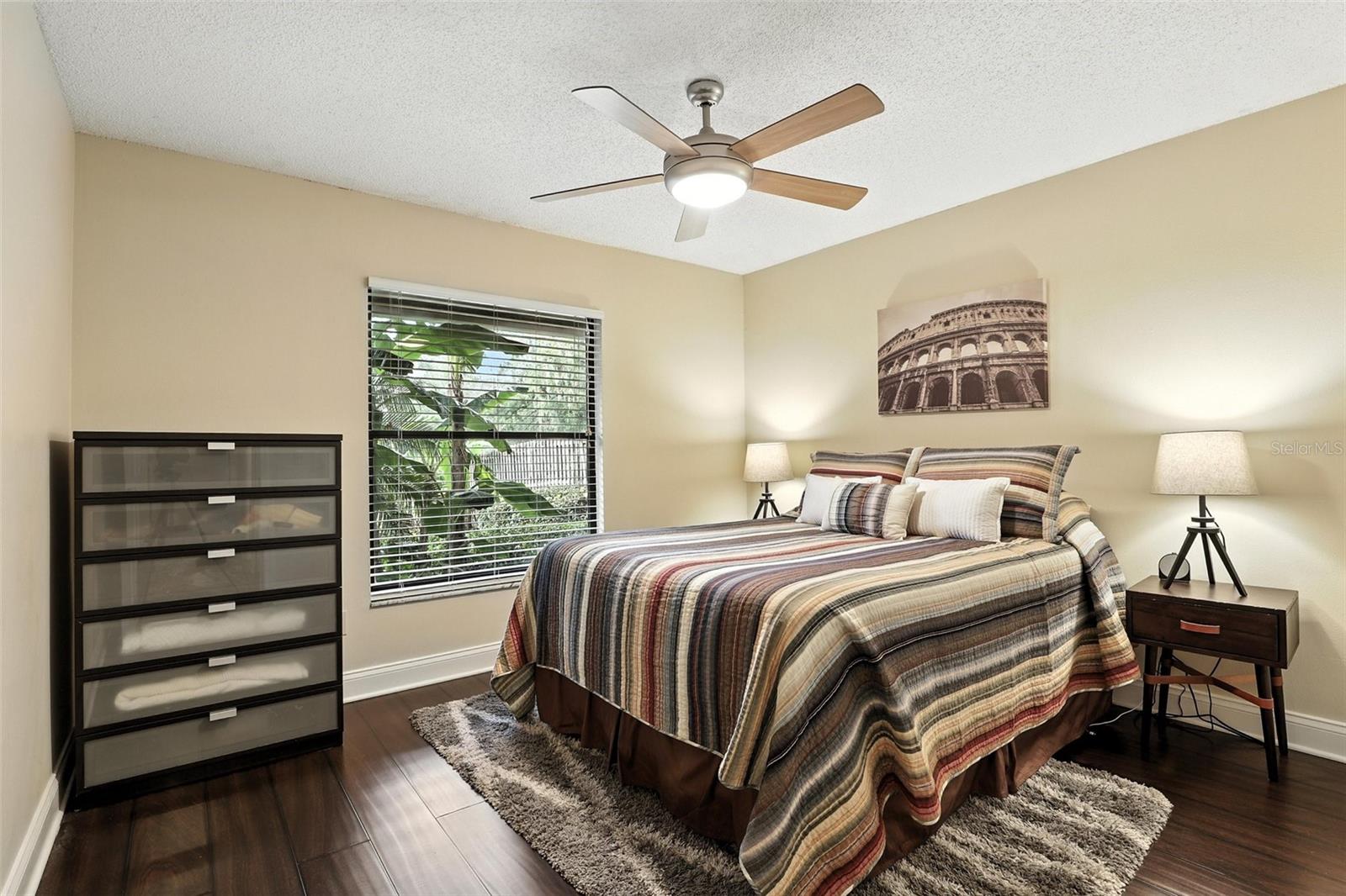 518 STEPHANIE CT