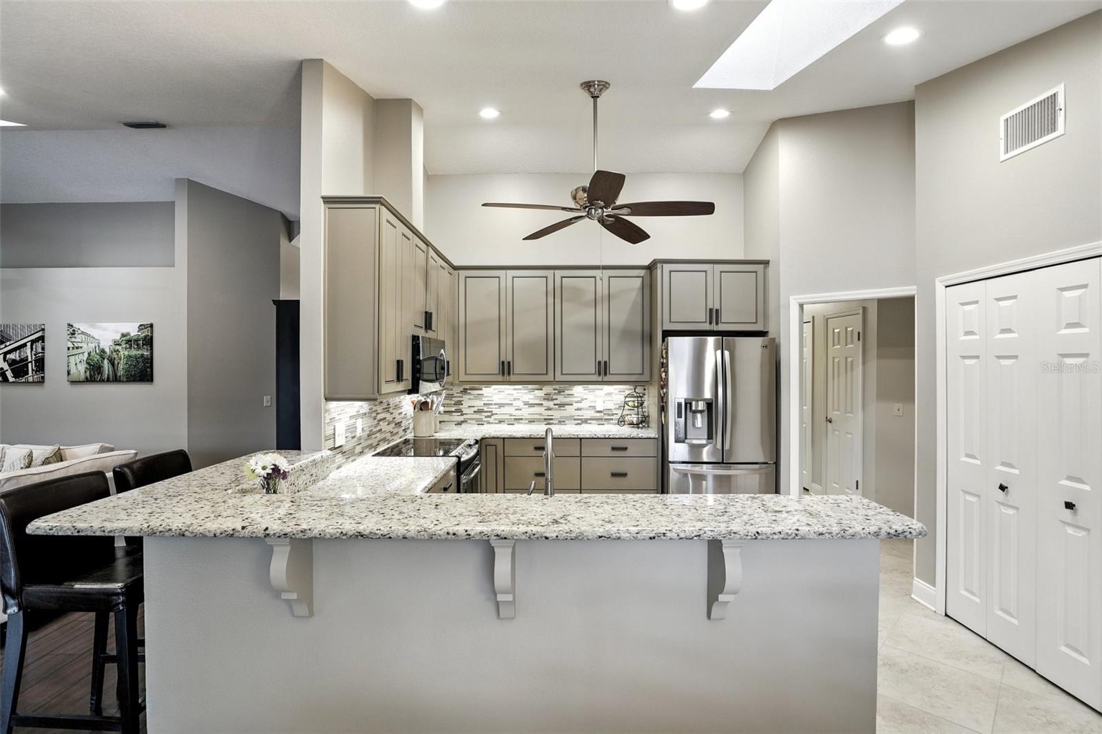 518 STEPHANIE CT