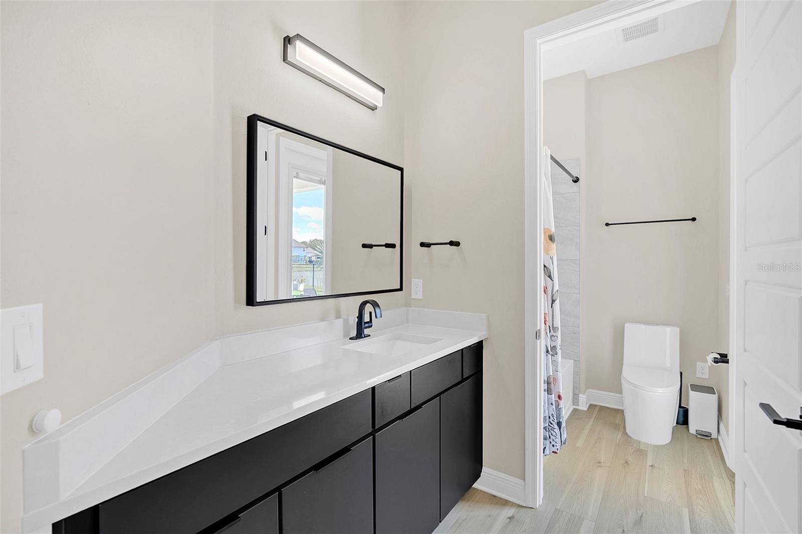 1024 WADING WATERS CIR