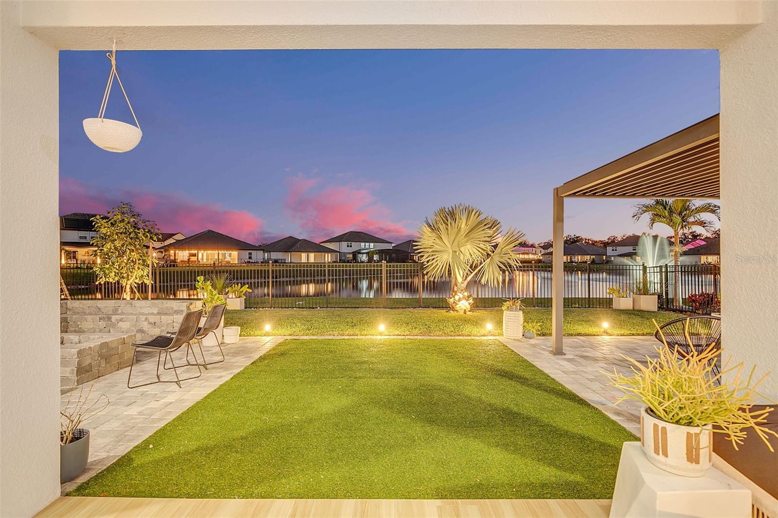 1024 WADING WATERS CIR