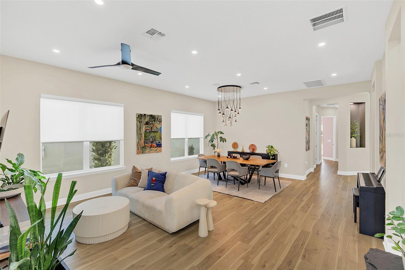 1024 WADING WATERS CIR