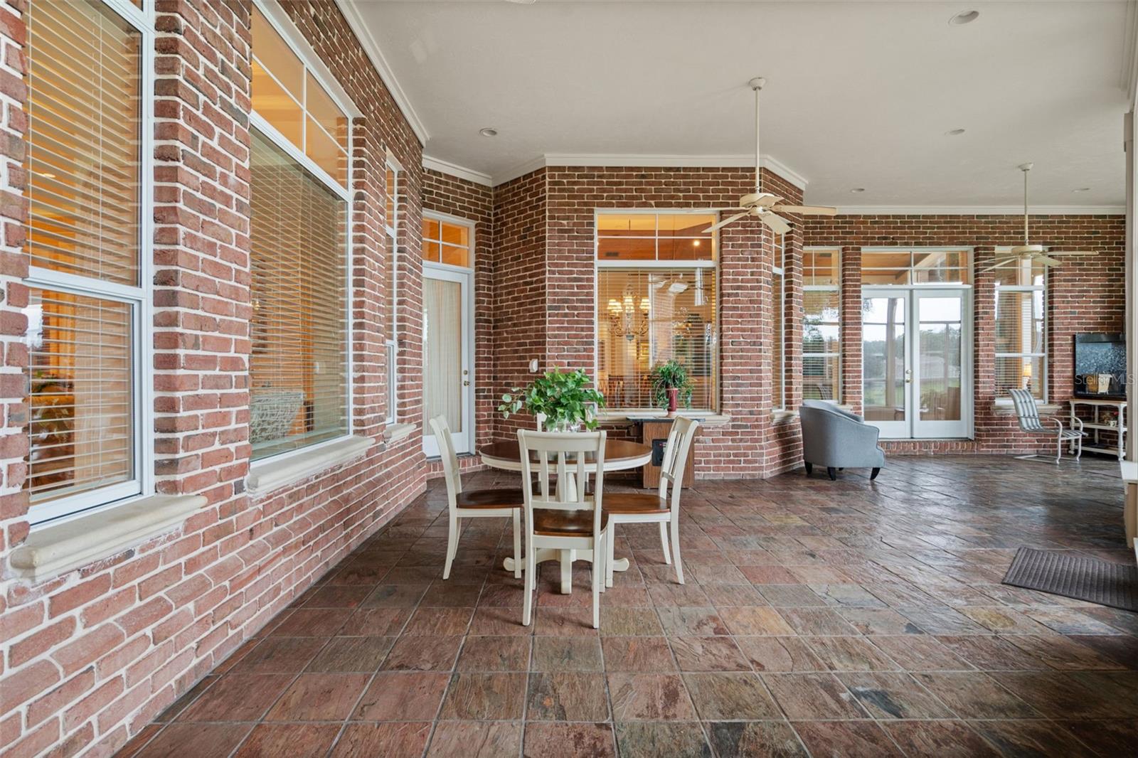 631 OLD MOUNT DORA RD