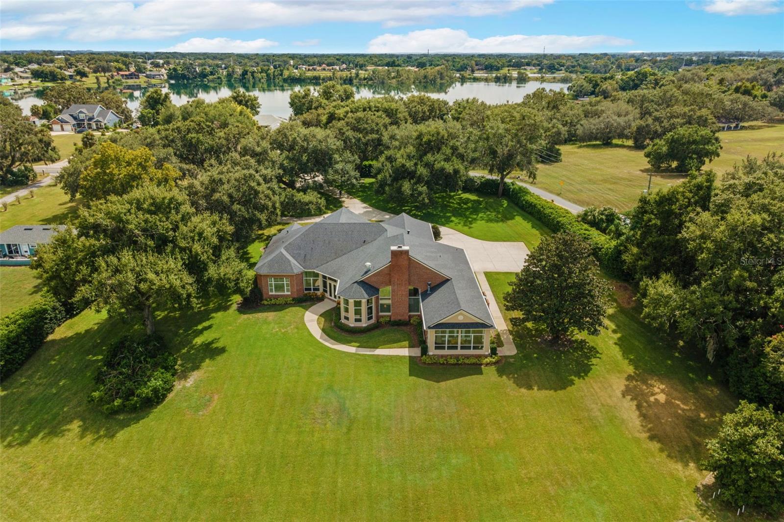 631 OLD MOUNT DORA RD