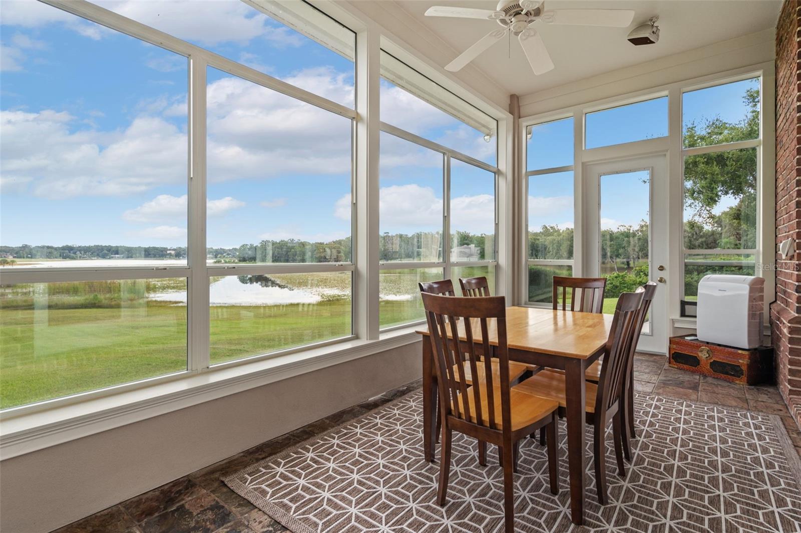 631 OLD MOUNT DORA RD