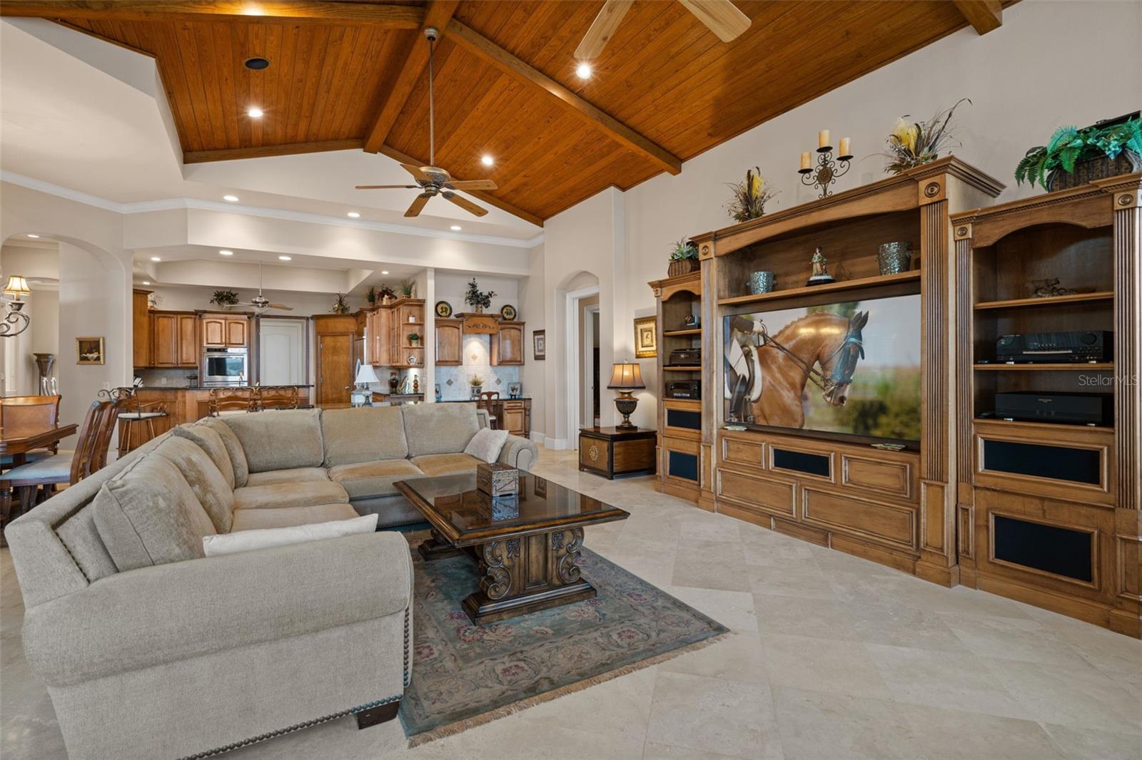 631 OLD MOUNT DORA RD