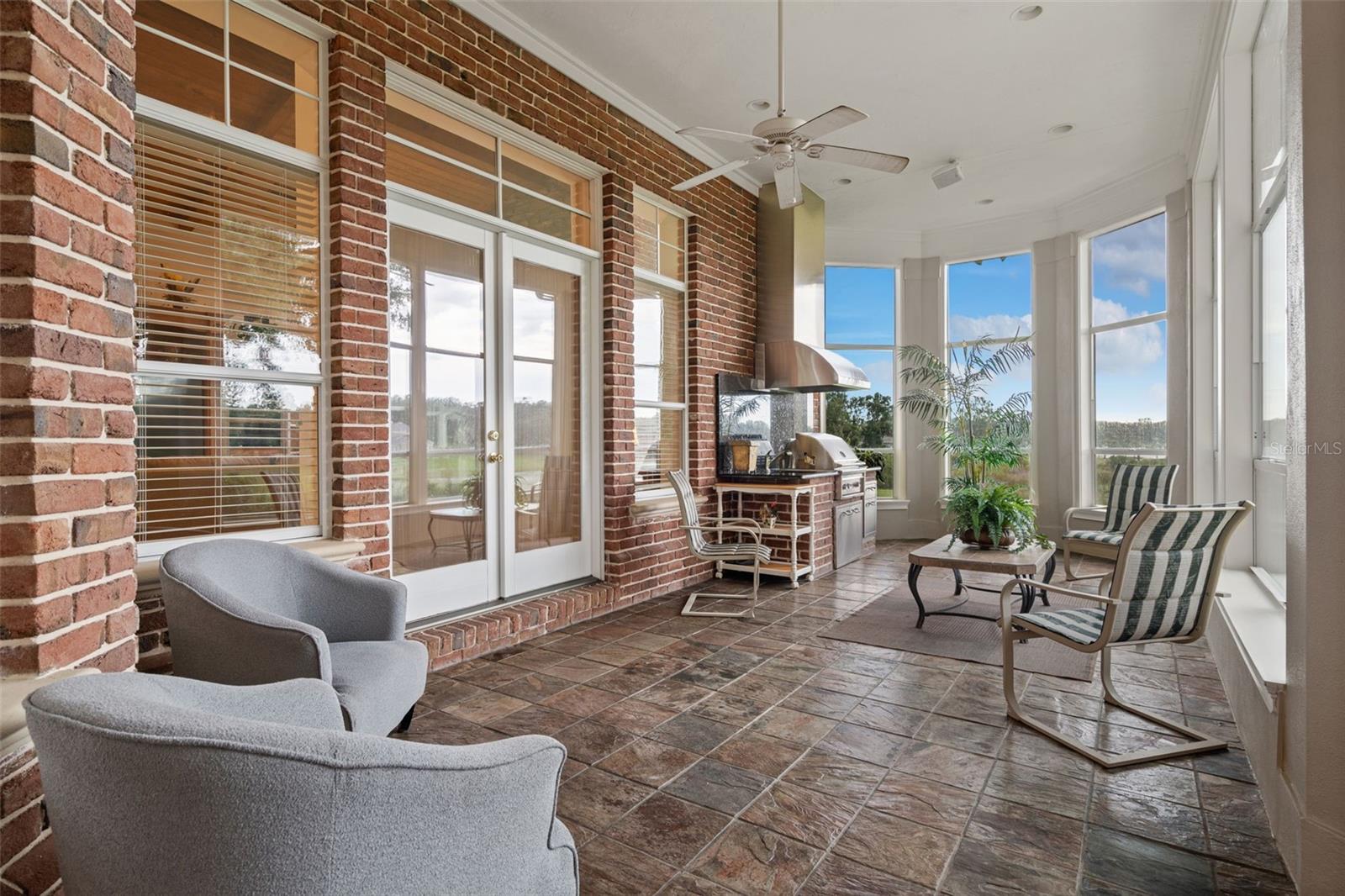 631 OLD MOUNT DORA RD