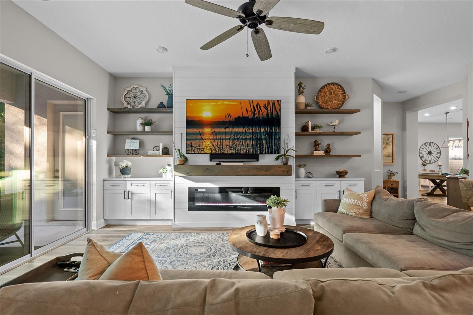 1245 WADING WATERS CIR