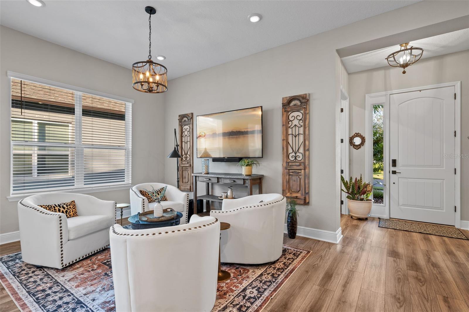 1245 WADING WATERS CIR