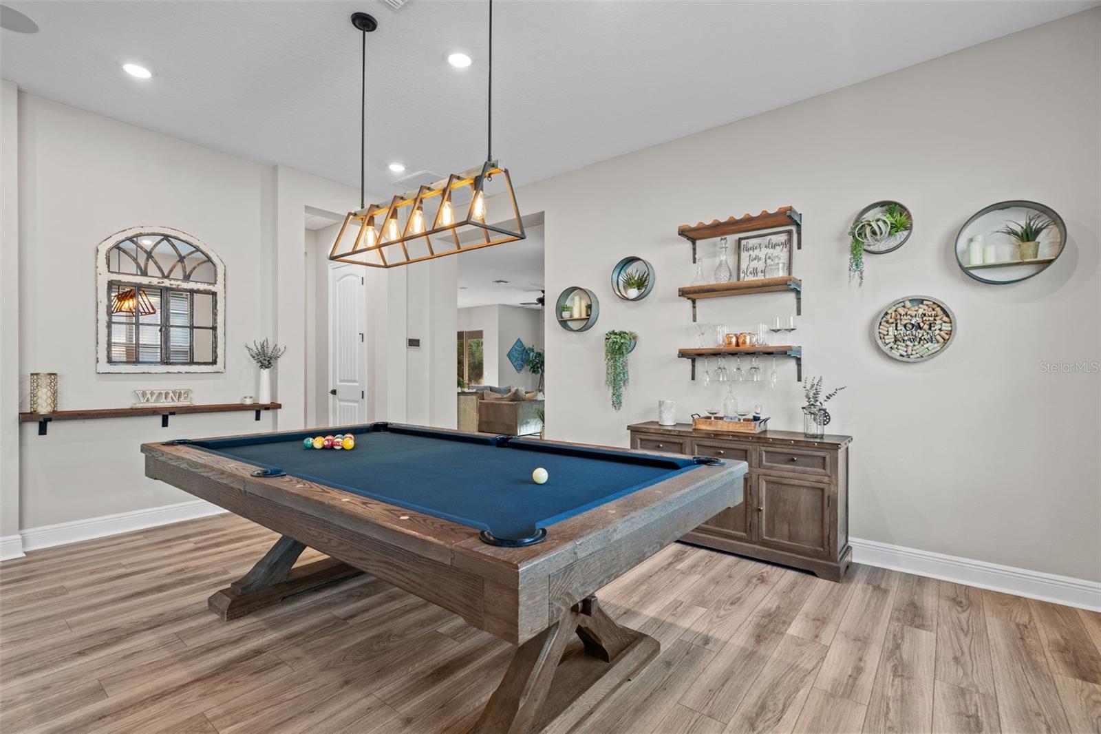 1245 WADING WATERS CIR