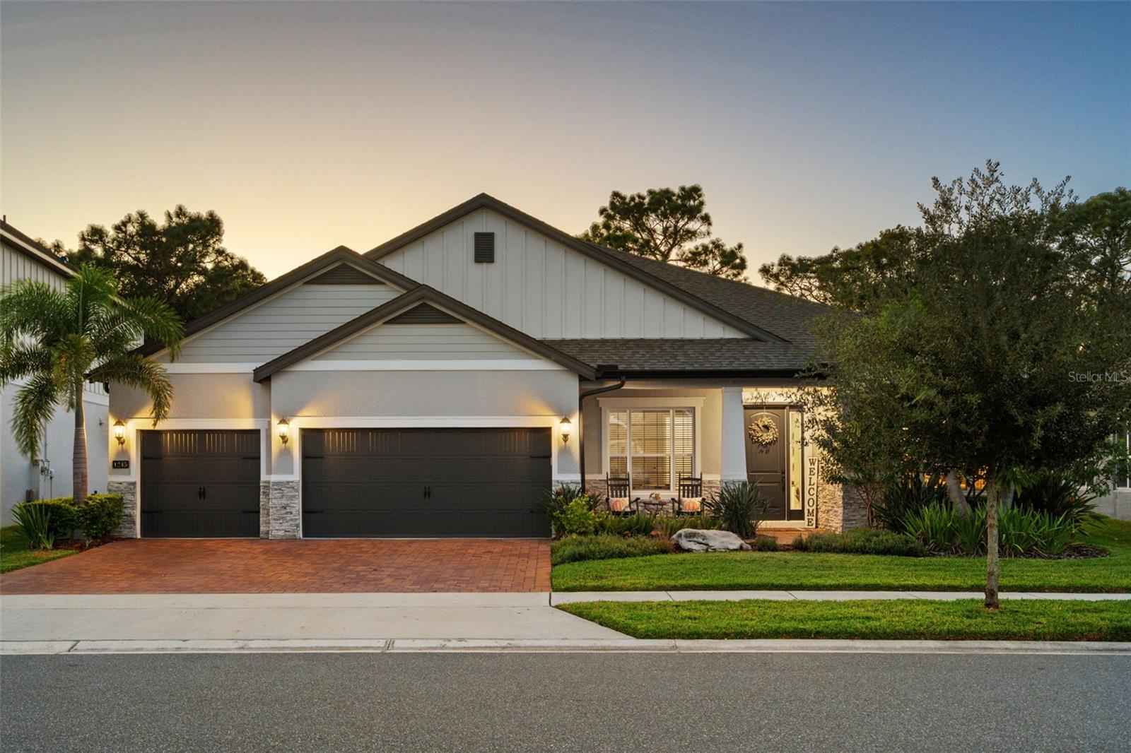 1245 WADING WATERS CIR