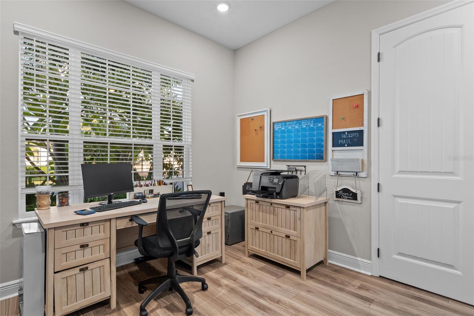 1245 WADING WATERS CIR