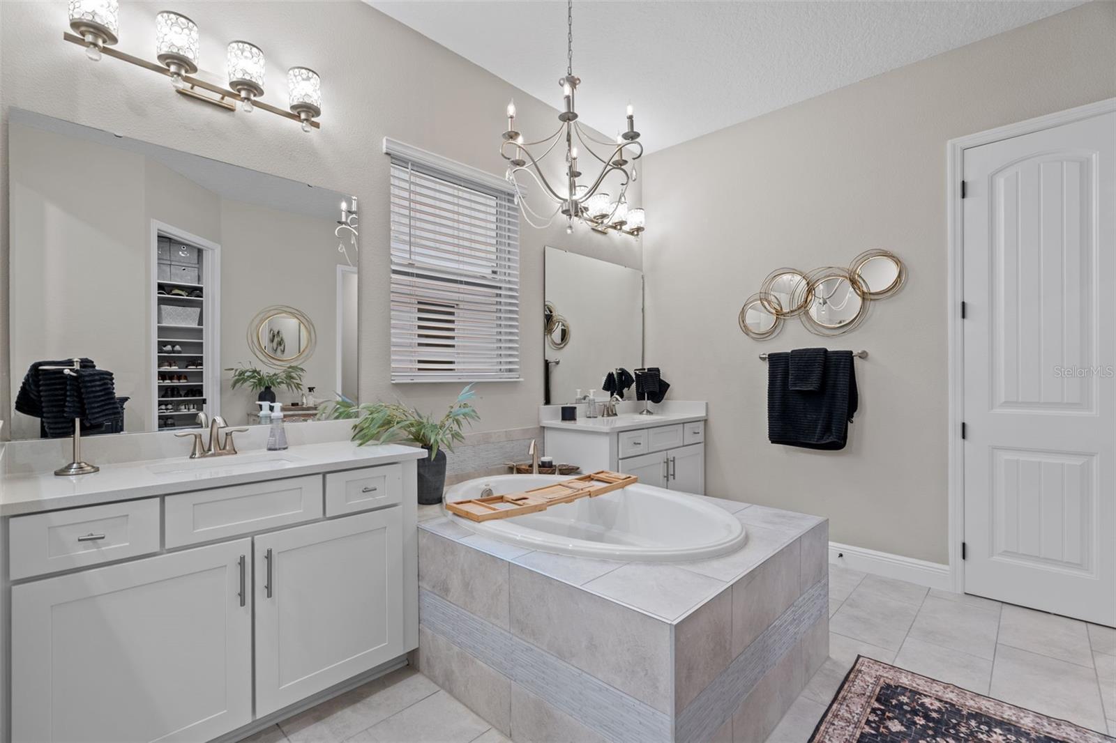 1245 WADING WATERS CIR