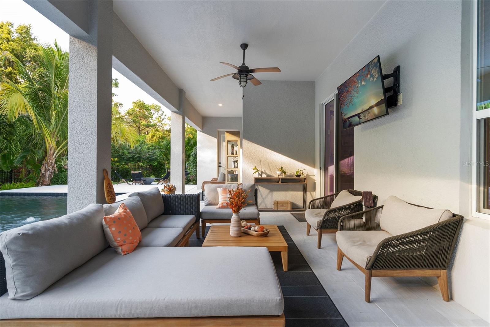 1245 WADING WATERS CIR