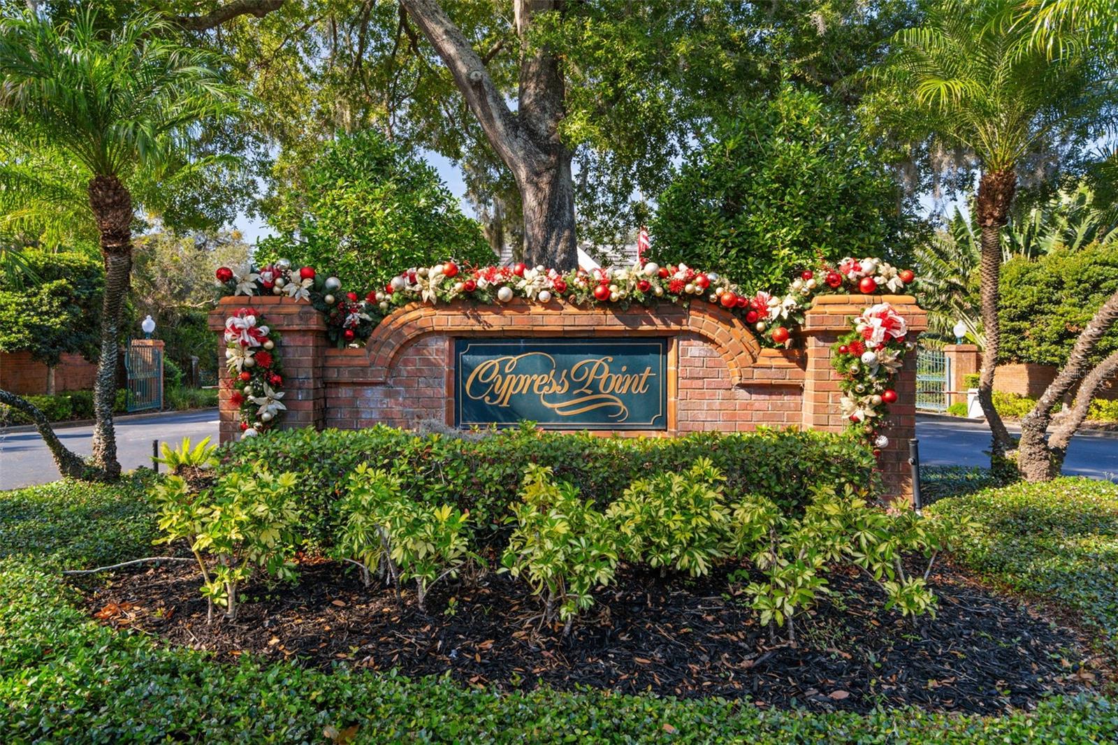 9017 GREAT HERON CIR