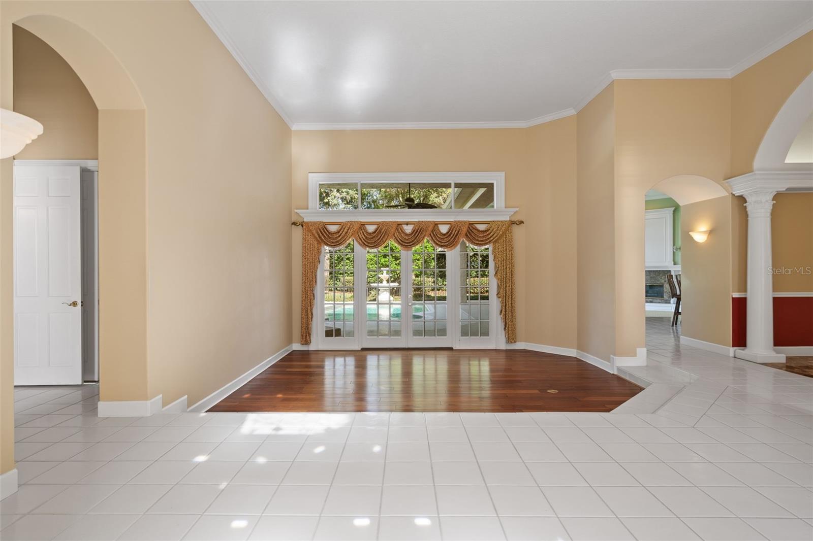 9017 GREAT HERON CIR