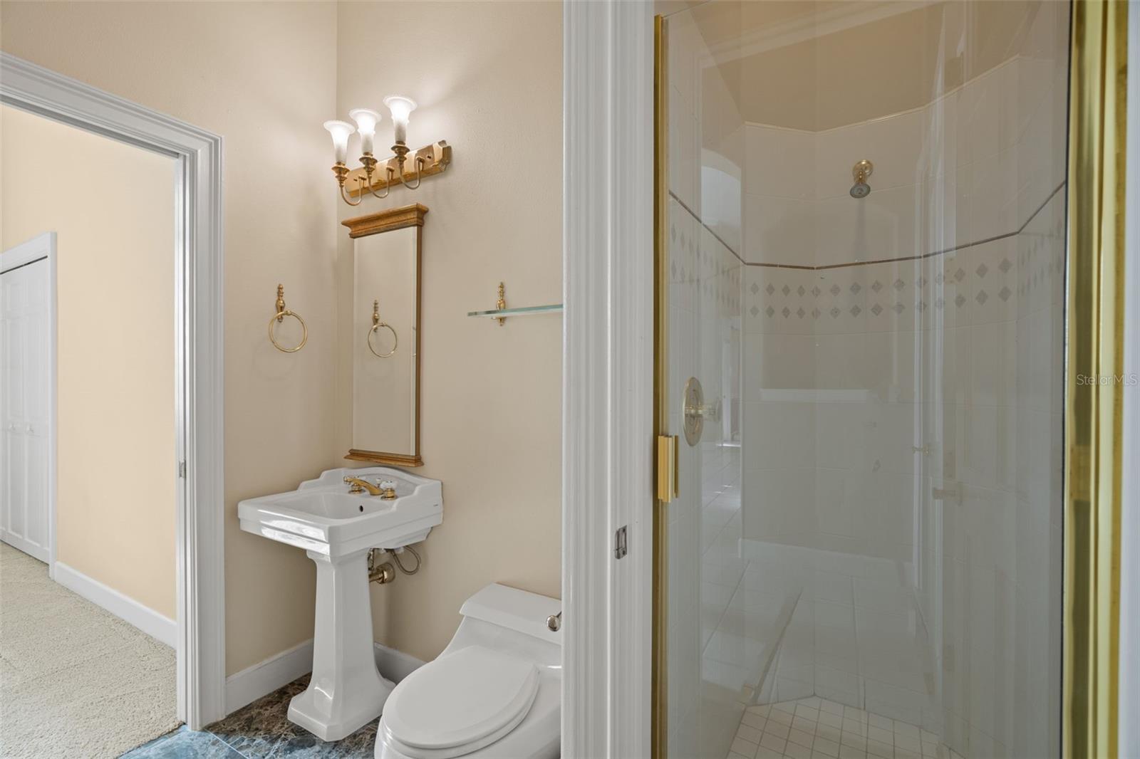 9017 GREAT HERON CIR