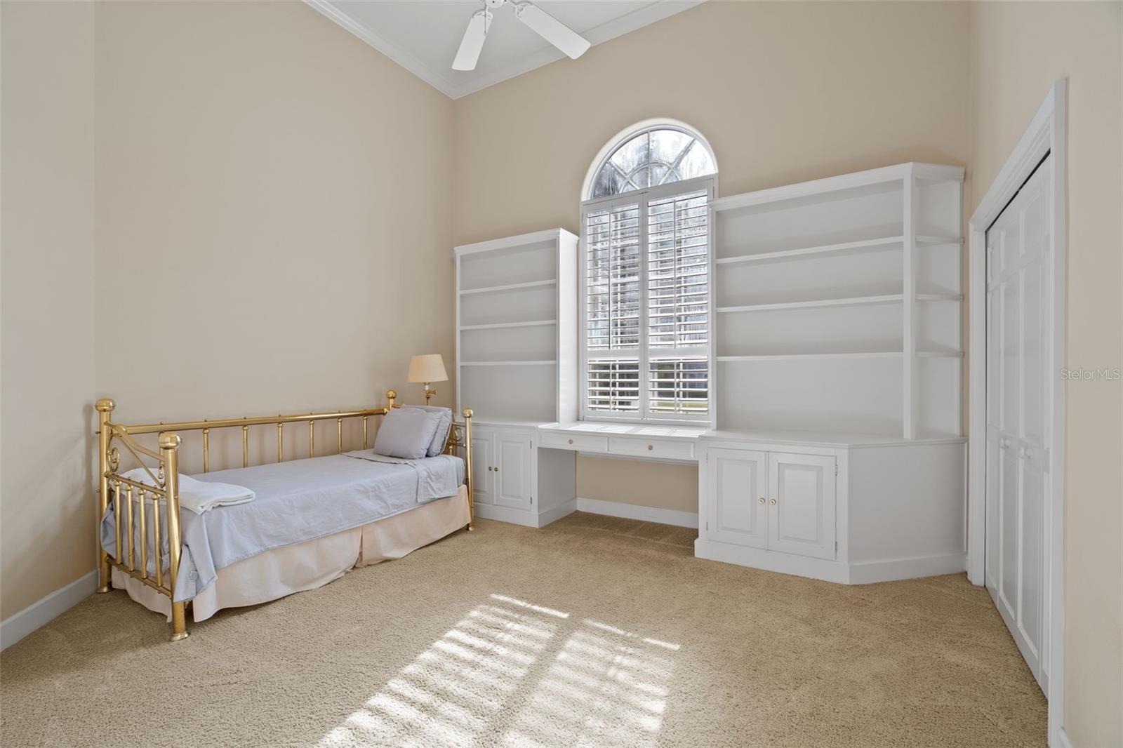 9017 GREAT HERON CIR