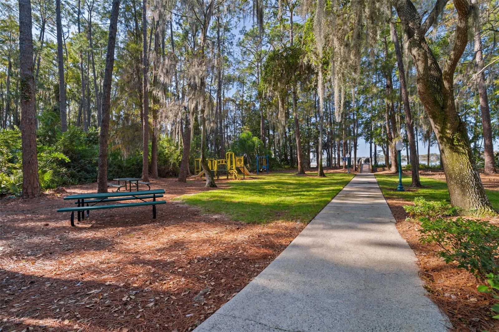 9017 GREAT HERON CIR