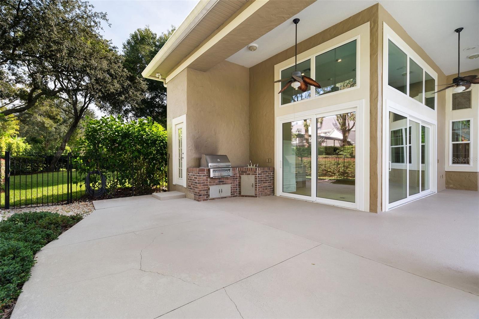 9017 GREAT HERON CIR