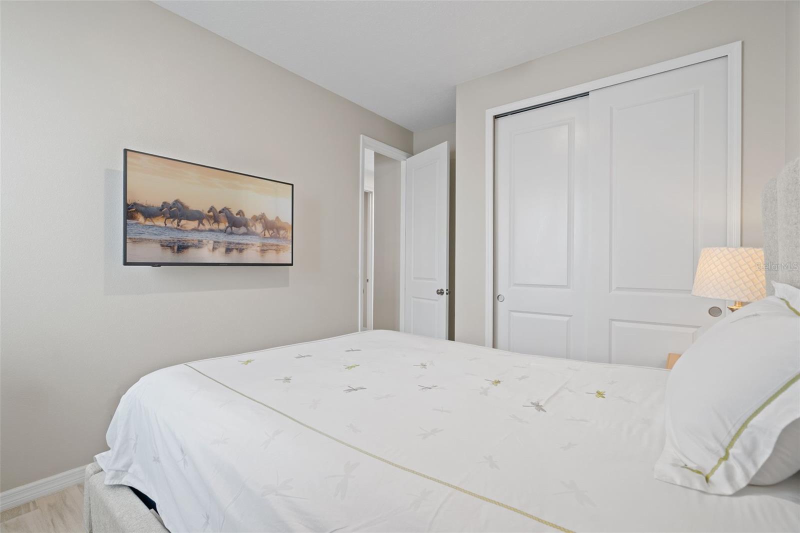 1098 WILDMEADOW RUN
