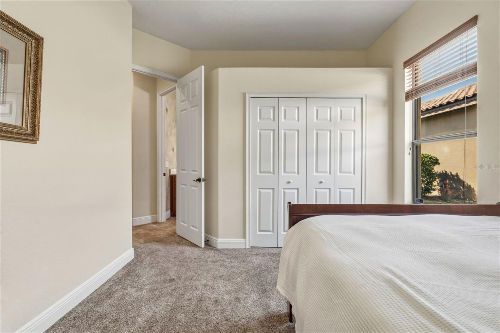 7451 POINTE VENEZIA DR