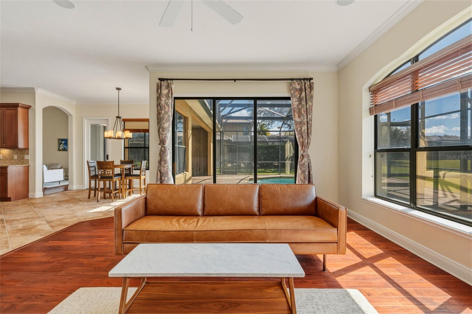 7451 POINTE VENEZIA DR