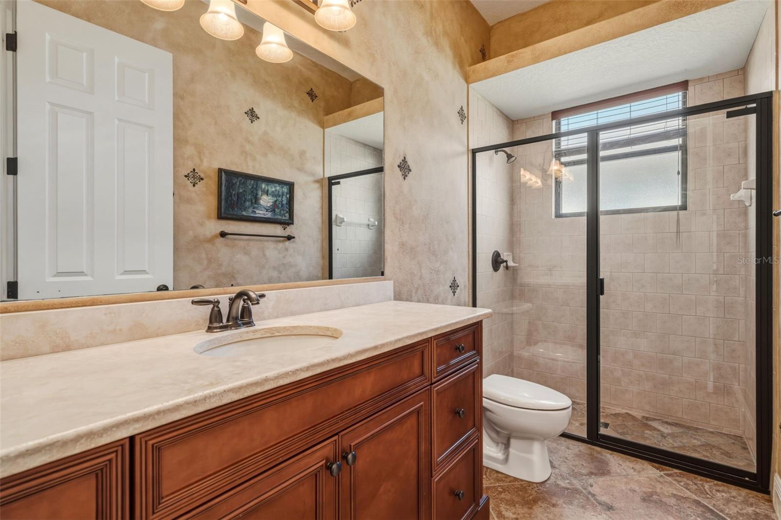 7451 POINTE VENEZIA DR