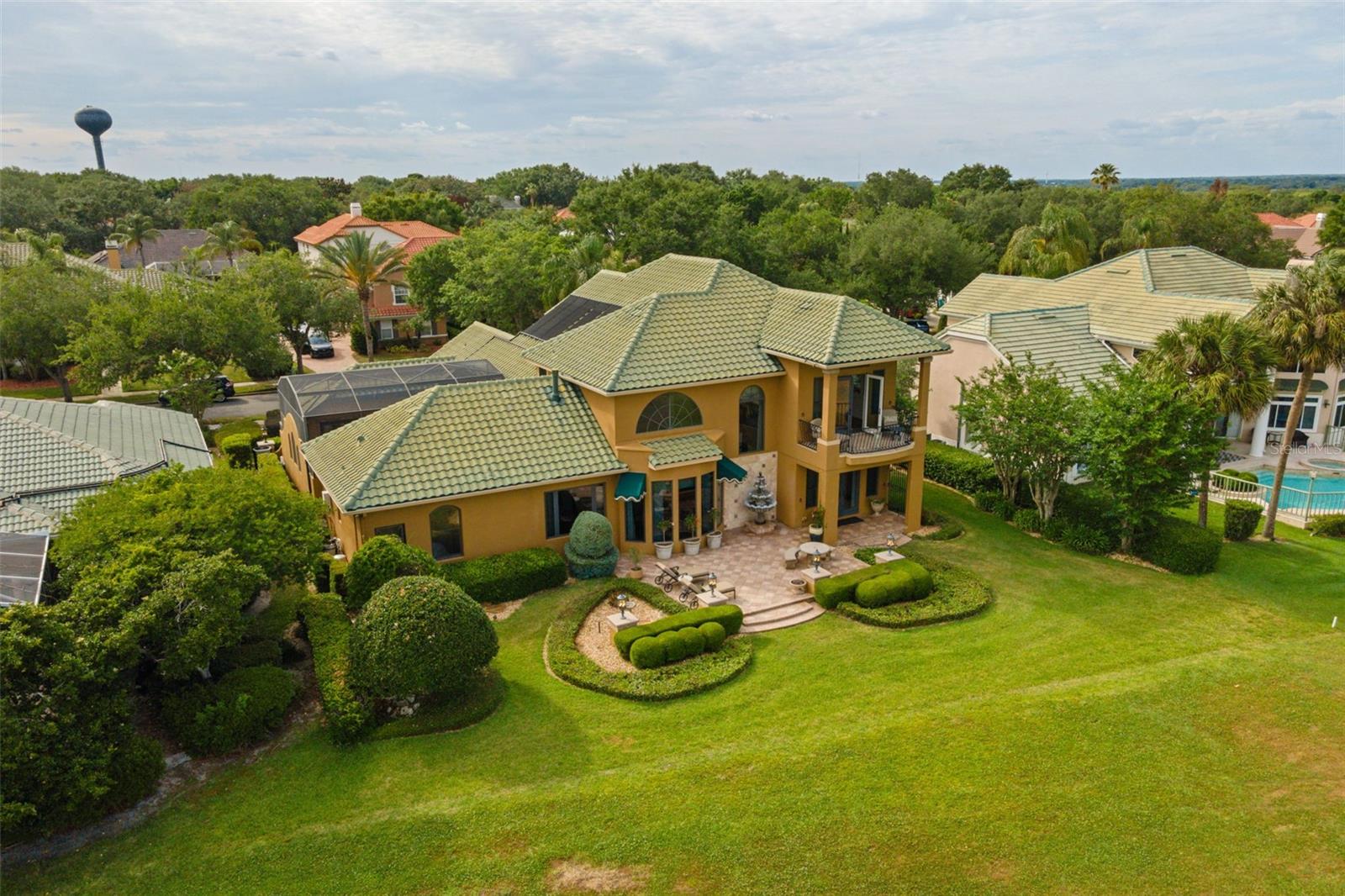 2439 ROAT DR