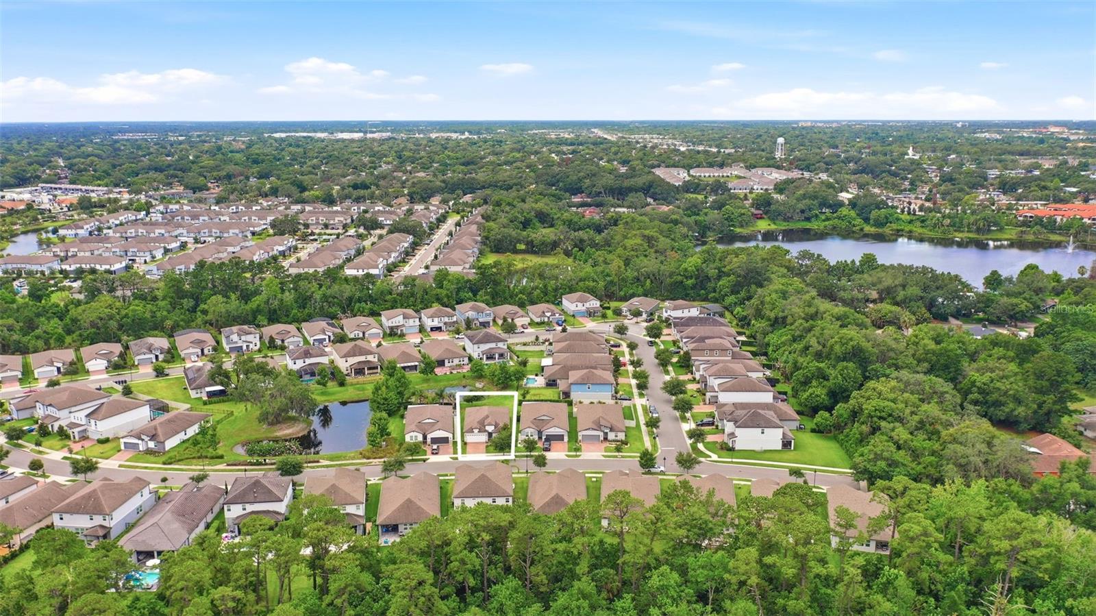 2087 LAURELWOOD WAY