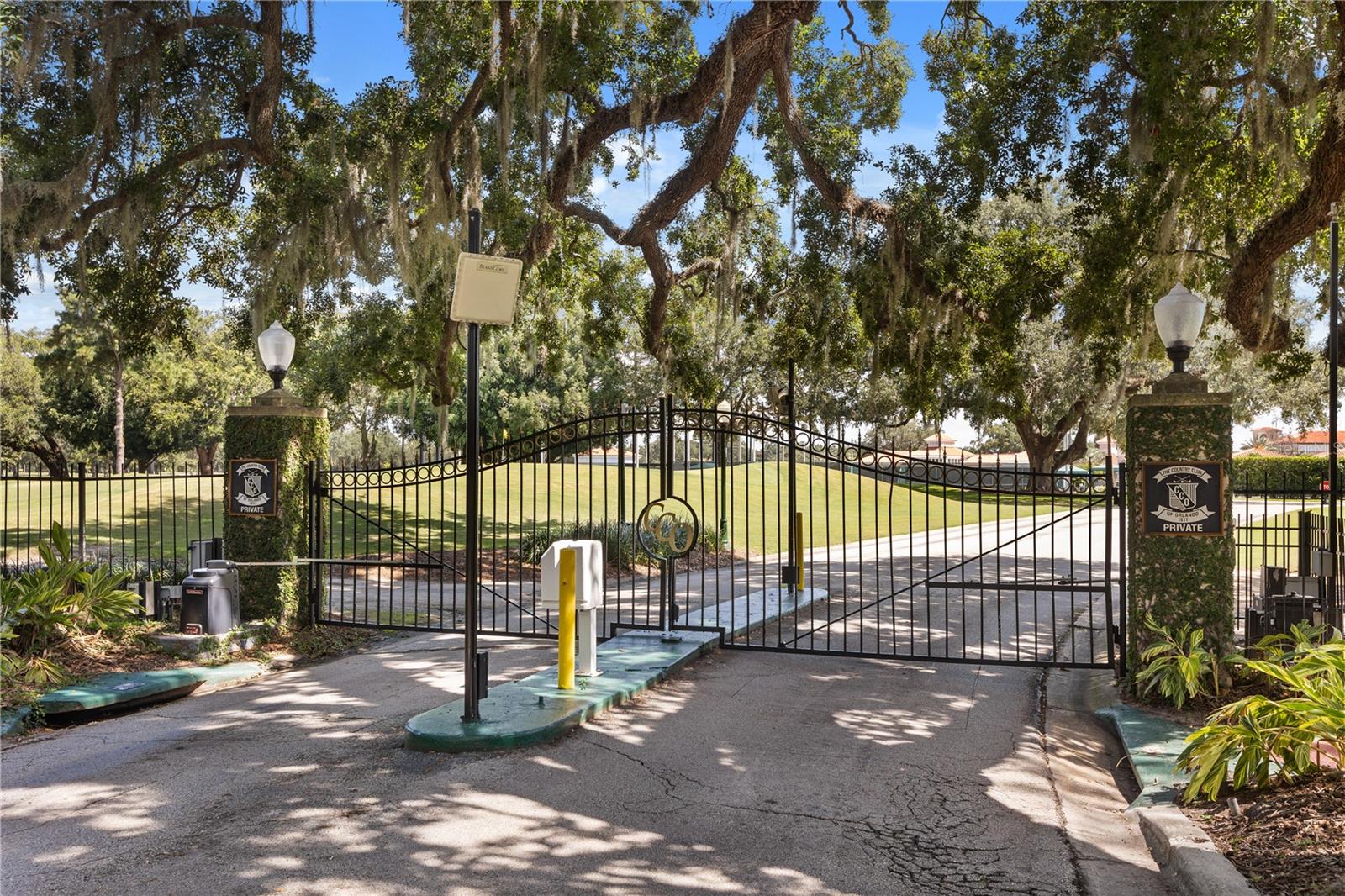 737 SPRINGDALE RD