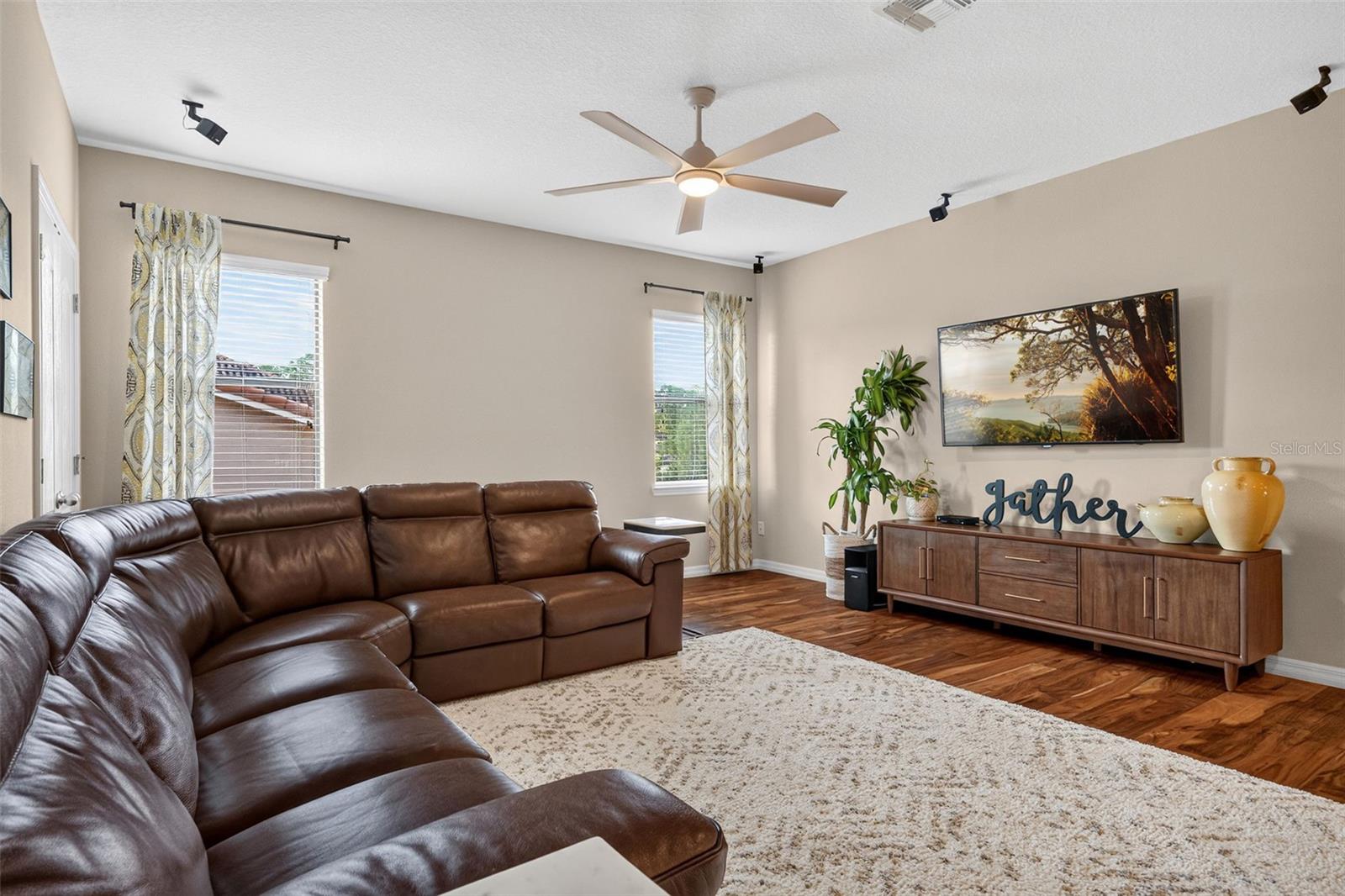 1481 CALM WATERS CT