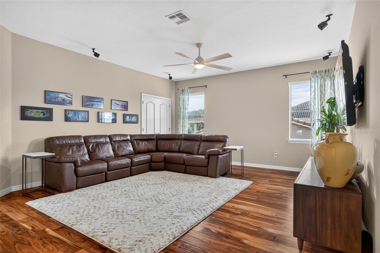 1481 CALM WATERS CT