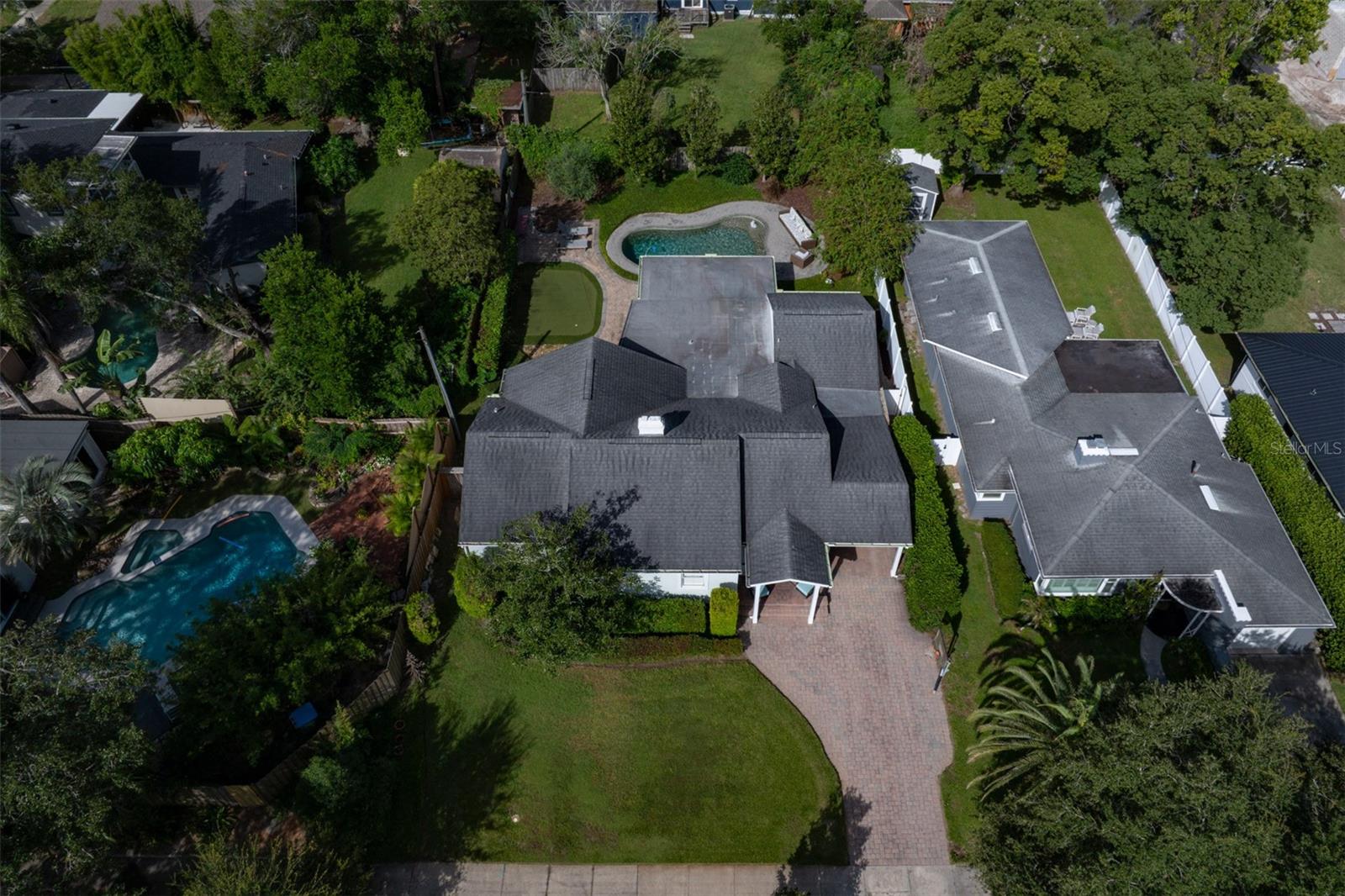 1411 DEVON RD