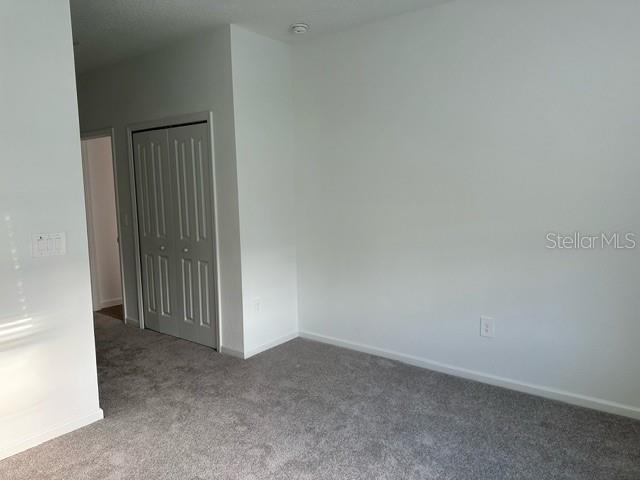 4043 NE 31ST TER
