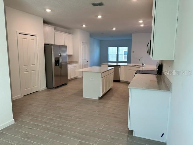 4043 NE 31ST TER