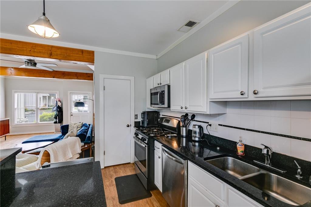 1516 Howell Mill Road NW Unit 16