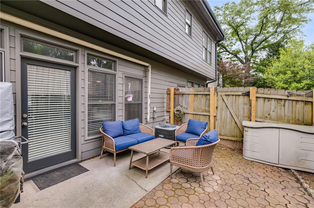 1516 Howell Mill Road NW Unit 16