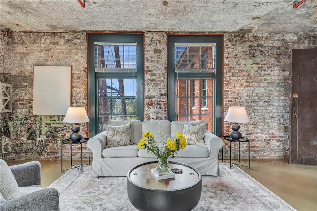 170 Boulevard SE Unit 414E