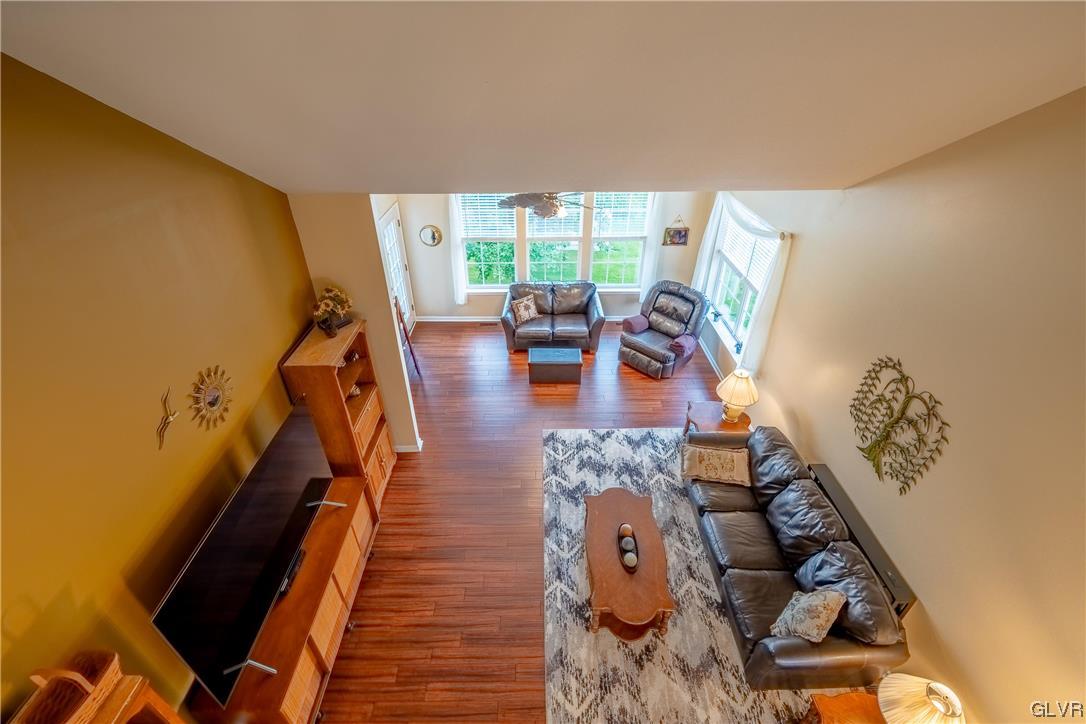 6840 Jewel Lane