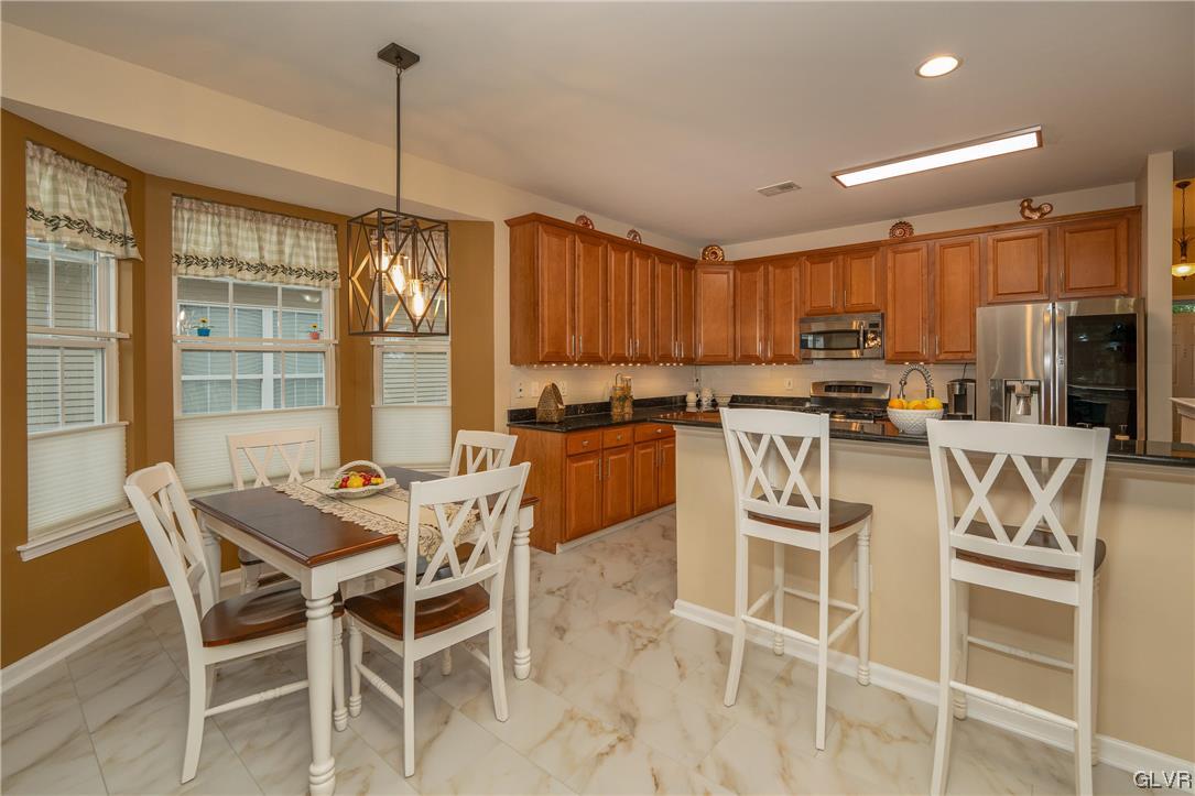 6840 Jewel Lane