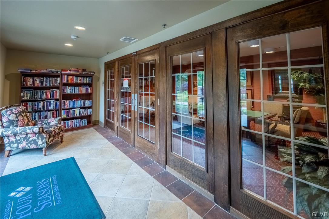 6840 Jewel Lane