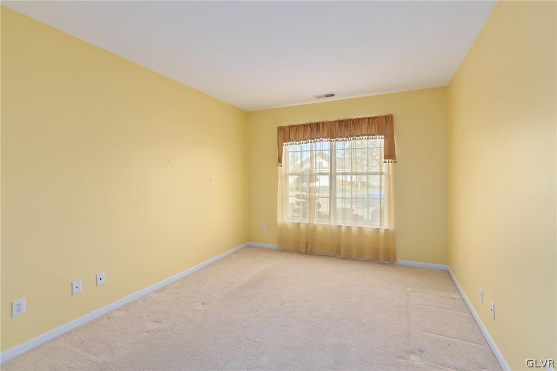 1797 Lakeside Lane