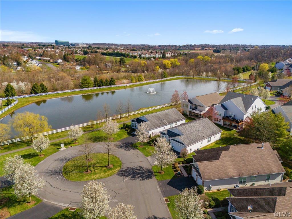 1797 Lakeside Lane